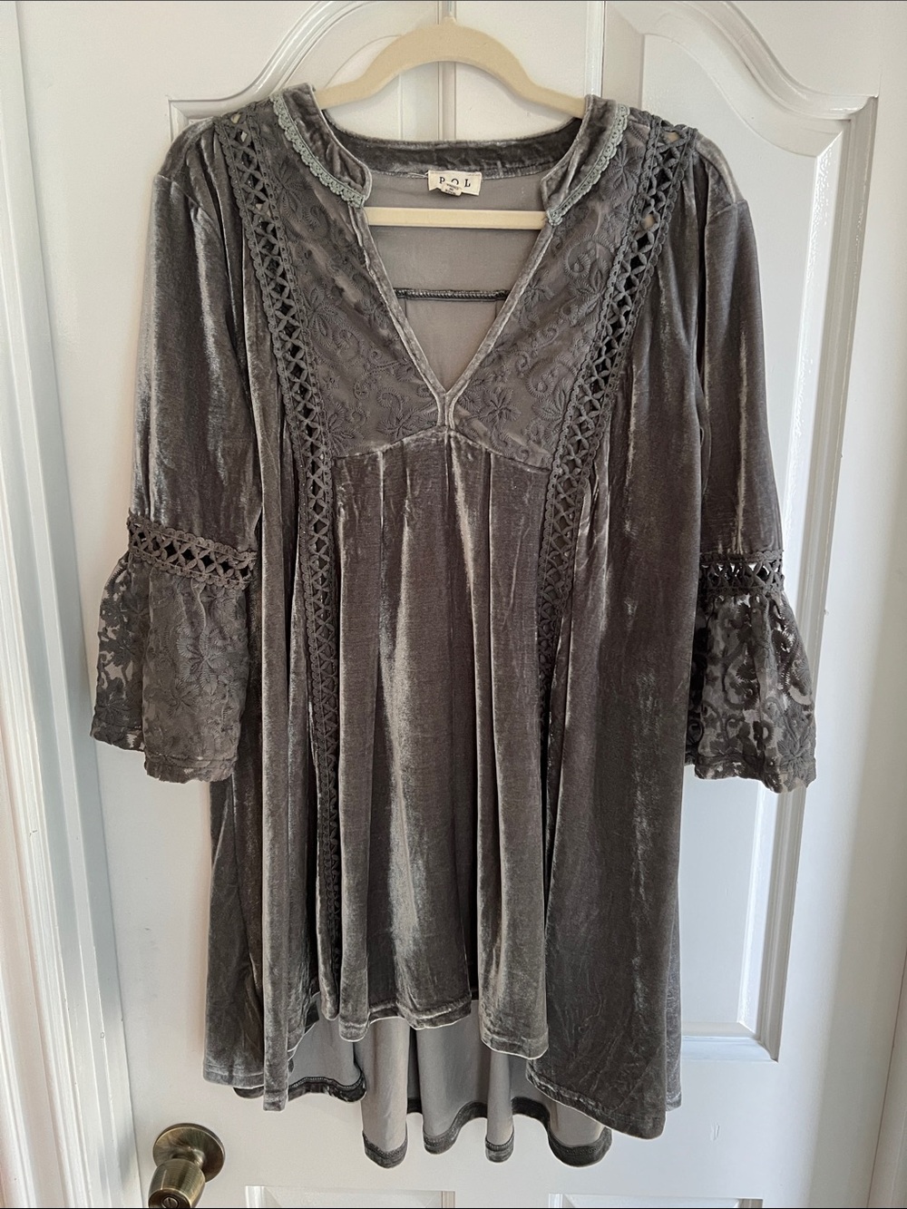 POL Velvet Tunic Top in Gray with Lace Trim